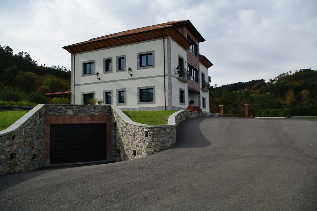 Hotel Reina Adosinda Pravia Bagian luar foto